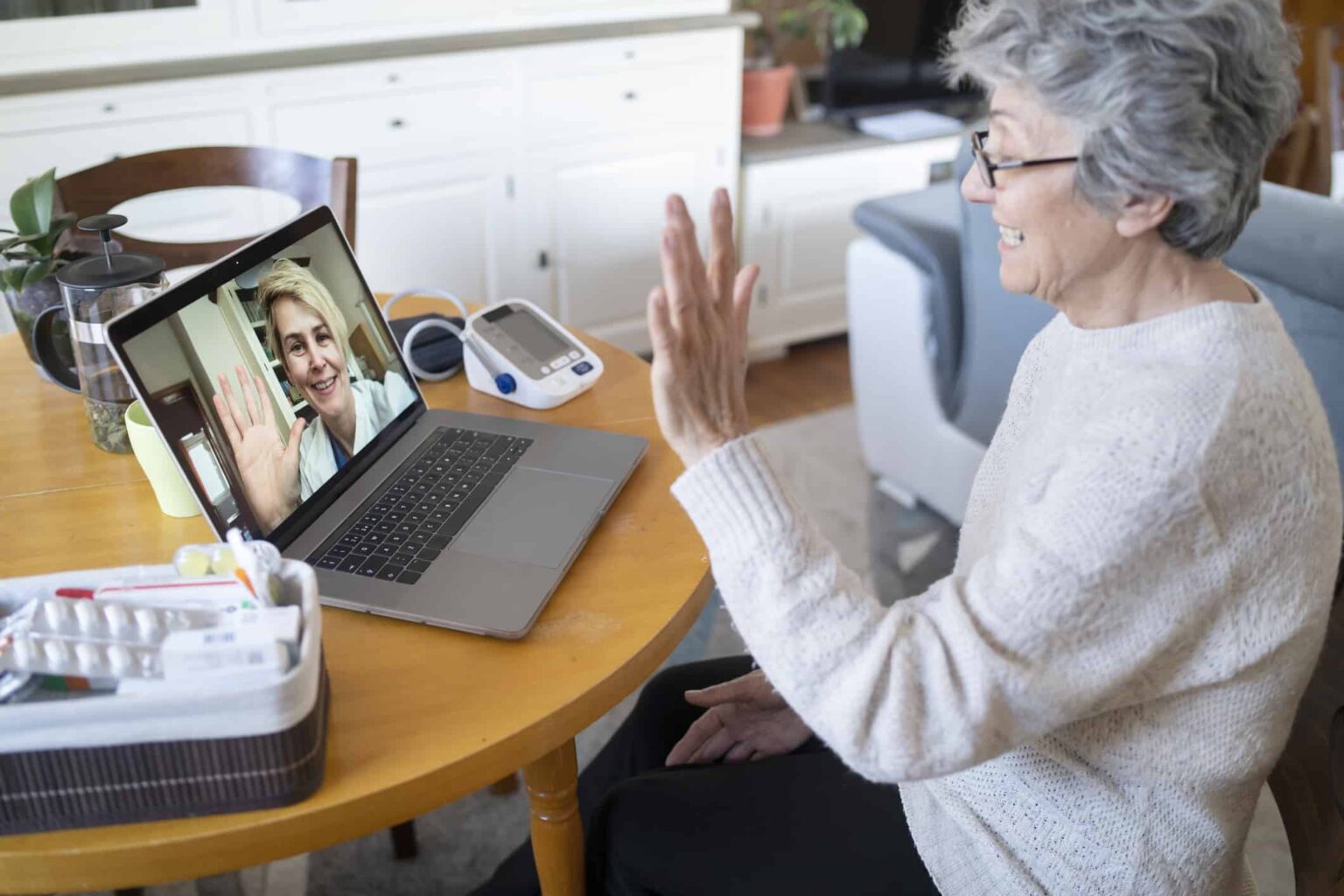 2 High-Yield Dividend Stocks That Could Be a Safer Pick for Canadian Retirees 2 High-Yield Dividend Stocks That Could Be a Safer Pick for Canadian Retirees